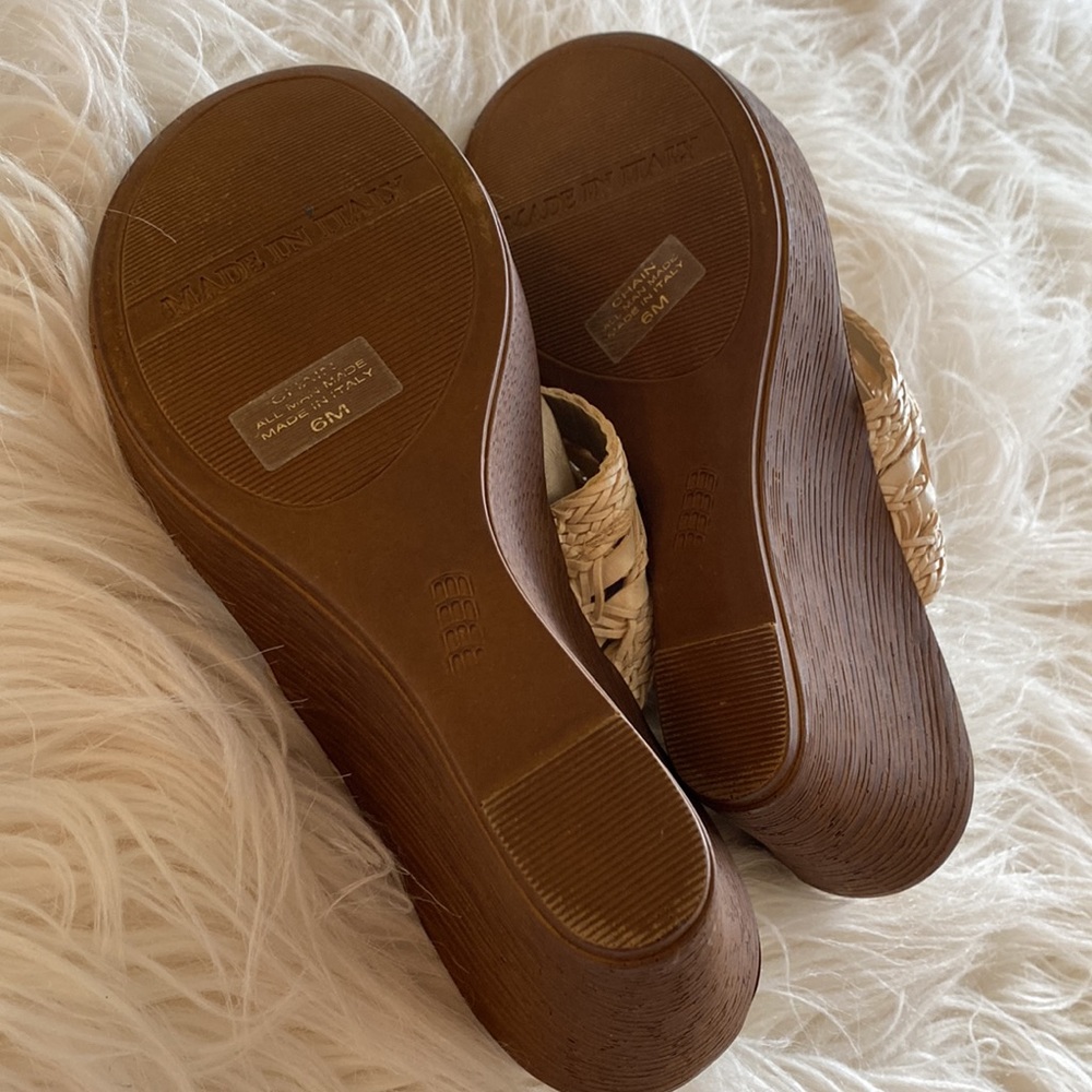 Italian Shoemakers Cream and Brown Wedges - Picture 7 of 16